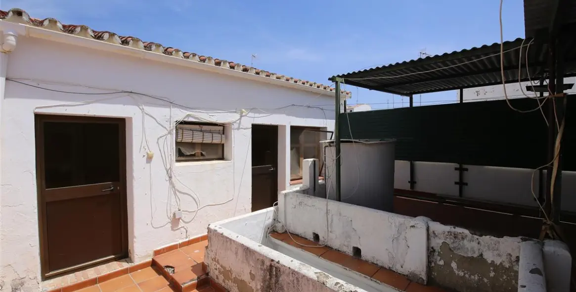 Sale of townhouse in Estepona 19