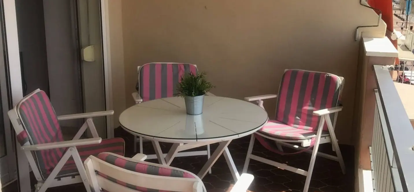 Venta de apartamento en planta media en Fuengirola 4