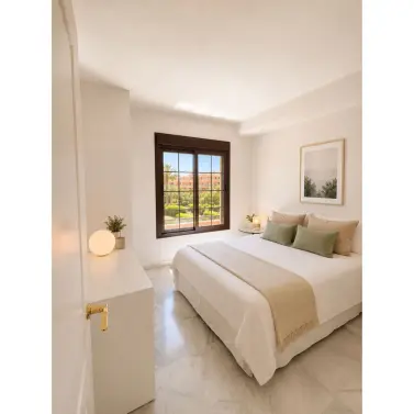 Продажа двухуровневого пентхауса в Estepona