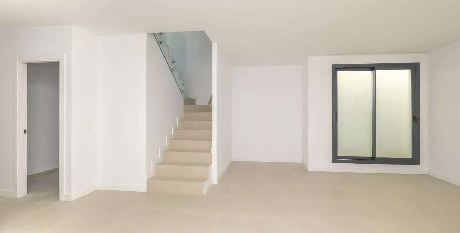 Sale of detached villa in Estepona 7