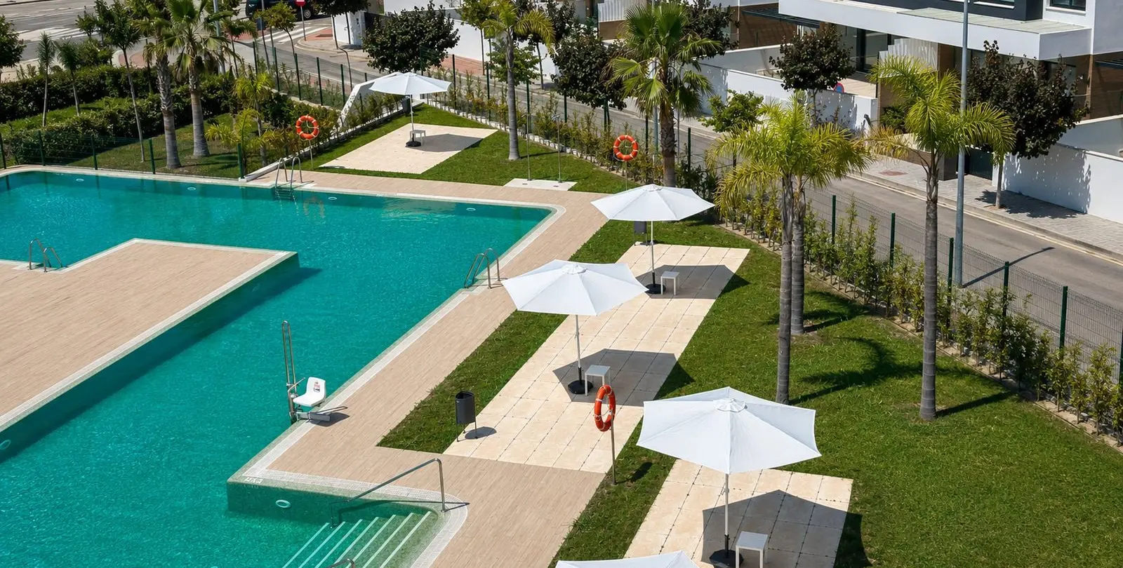 Sale of detached villa in Estepona 52