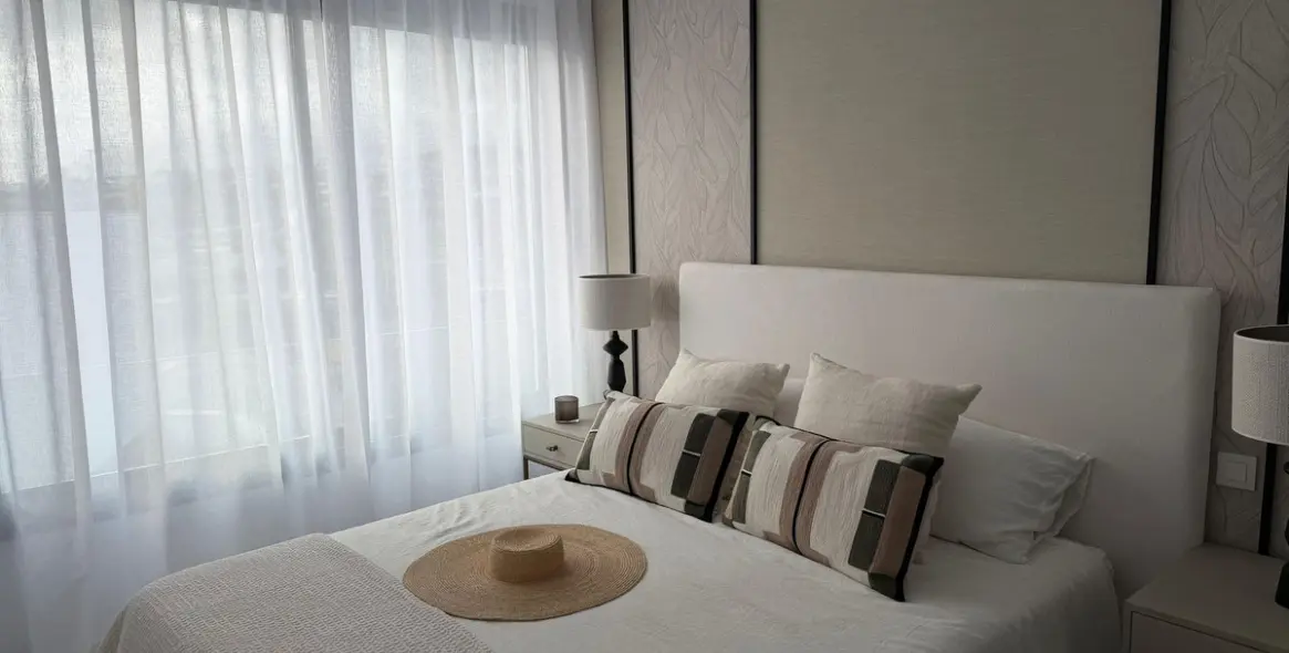 Sale of detached villa in Estepona 6