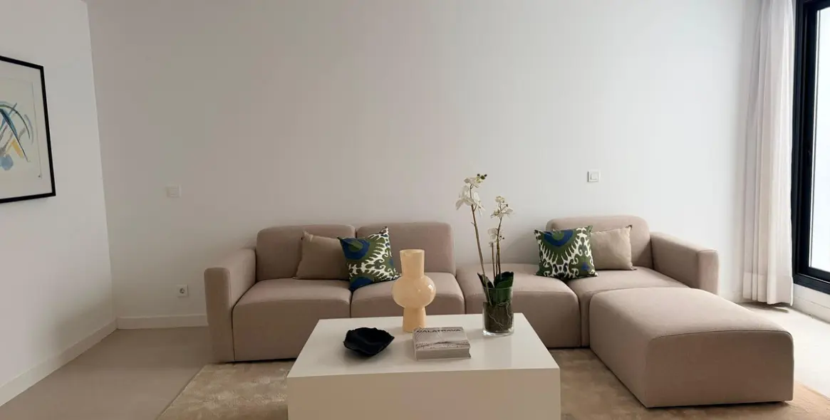 Sale of detached villa in Estepona 10