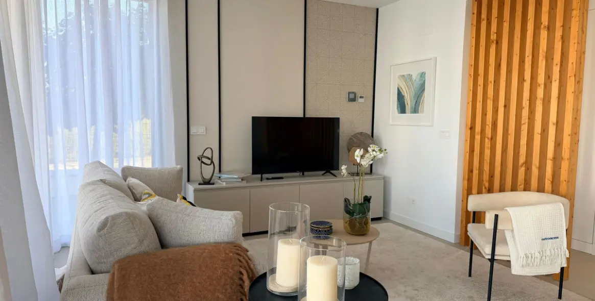 Sale of detached villa in Estepona 20