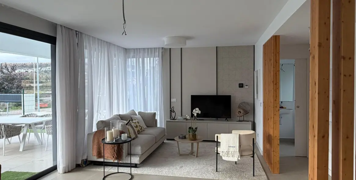 Sale of detached villa in Estepona 22