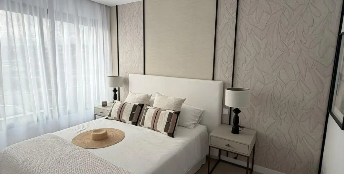 Sale of detached villa in Estepona 26