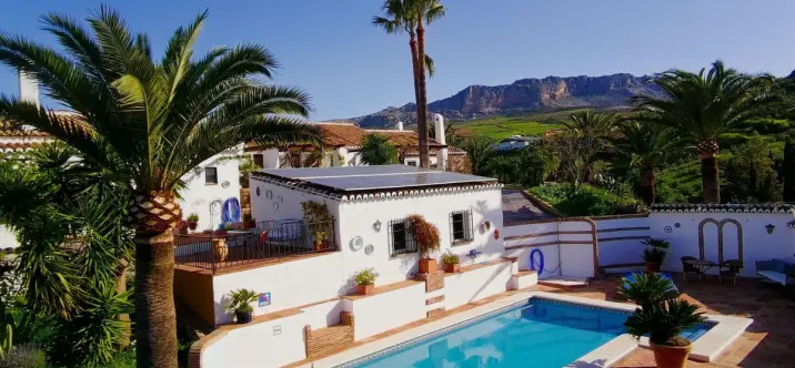 Продажа финки в Villanueva De La Concepcion 0