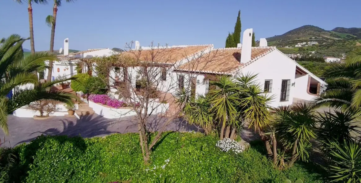Продажа финки в Villanueva De La Concepcion 2