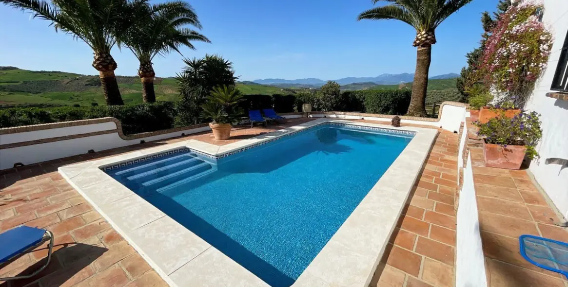 Продажа финки в Villanueva De La Concepcion 63