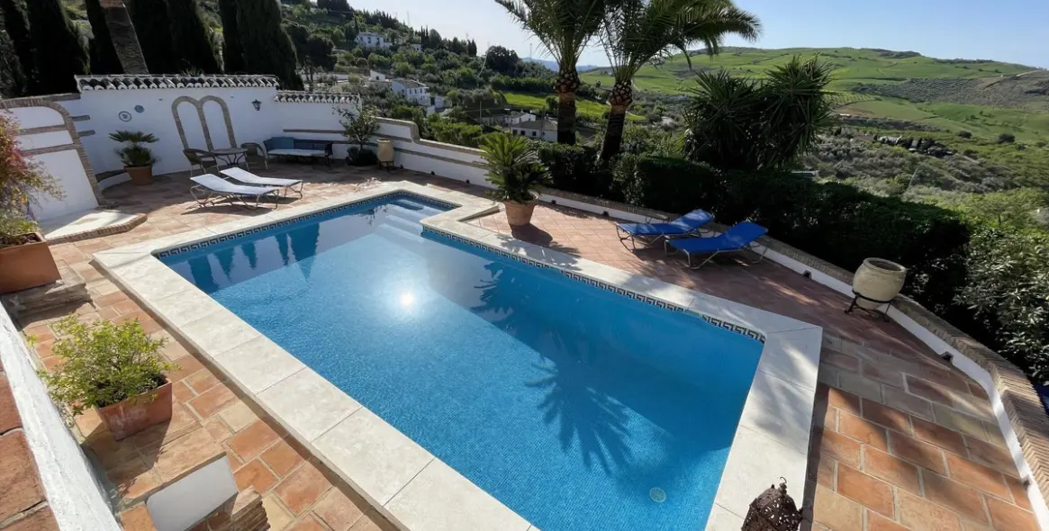 Продажа финки в Villanueva De La Concepcion 71