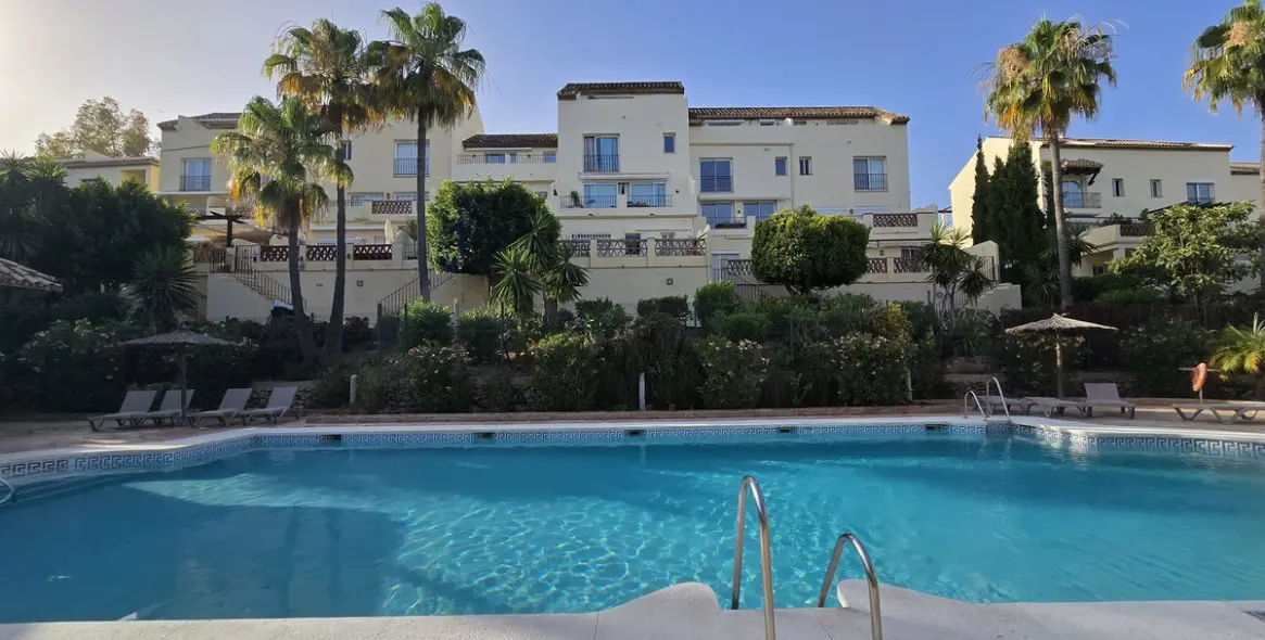 Sale of townhouse in Nueva Andalucía 23