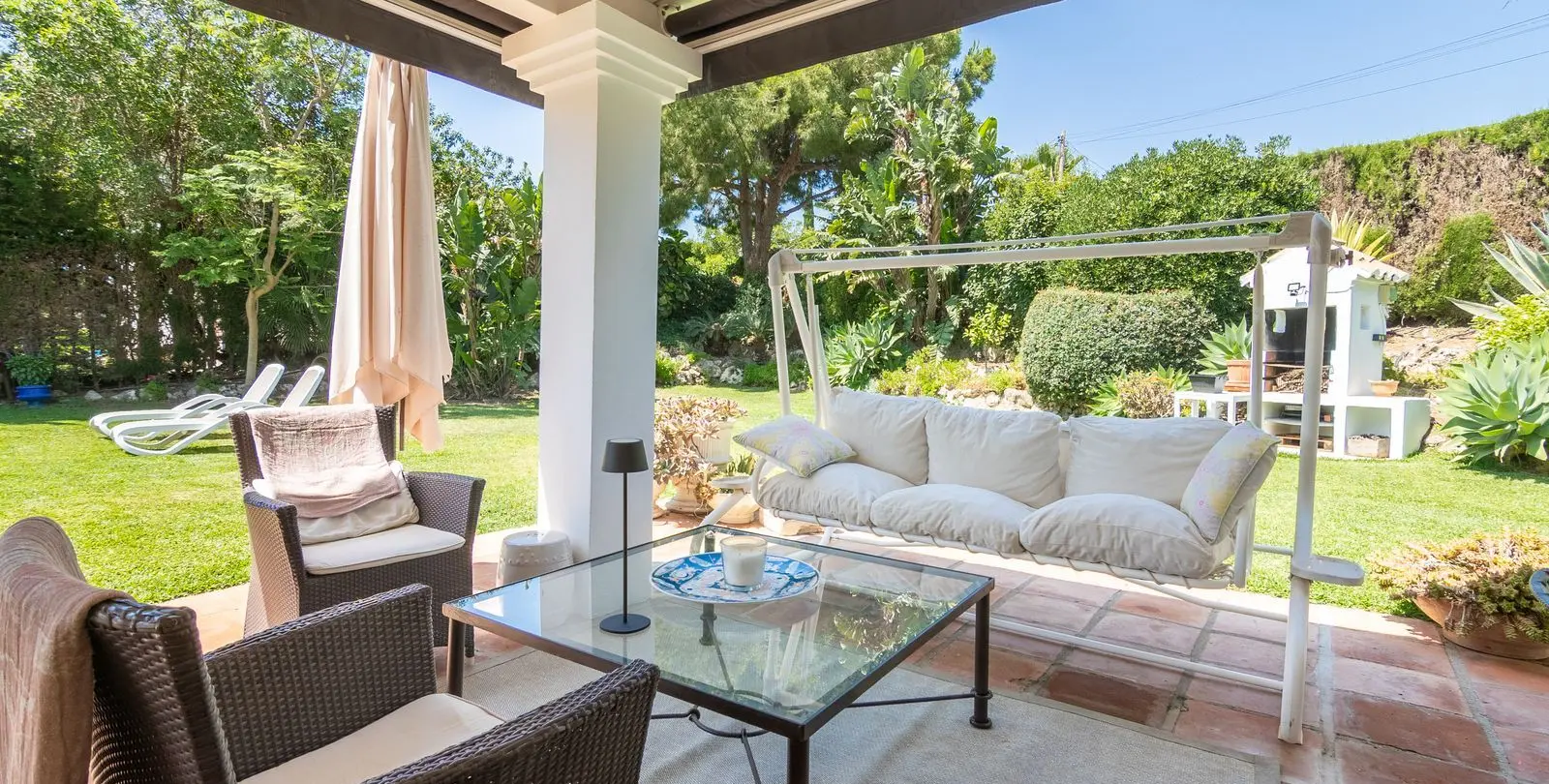 Продажа  отдельно стоящей виллы в Estepona 5