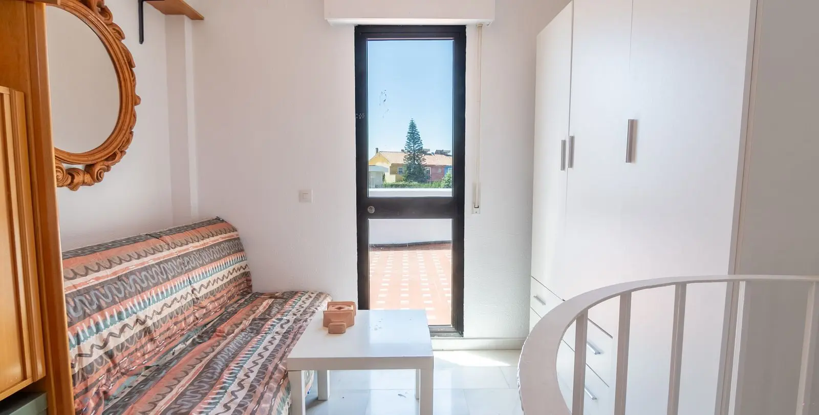 Продажа  отдельно стоящей виллы в Estepona 10