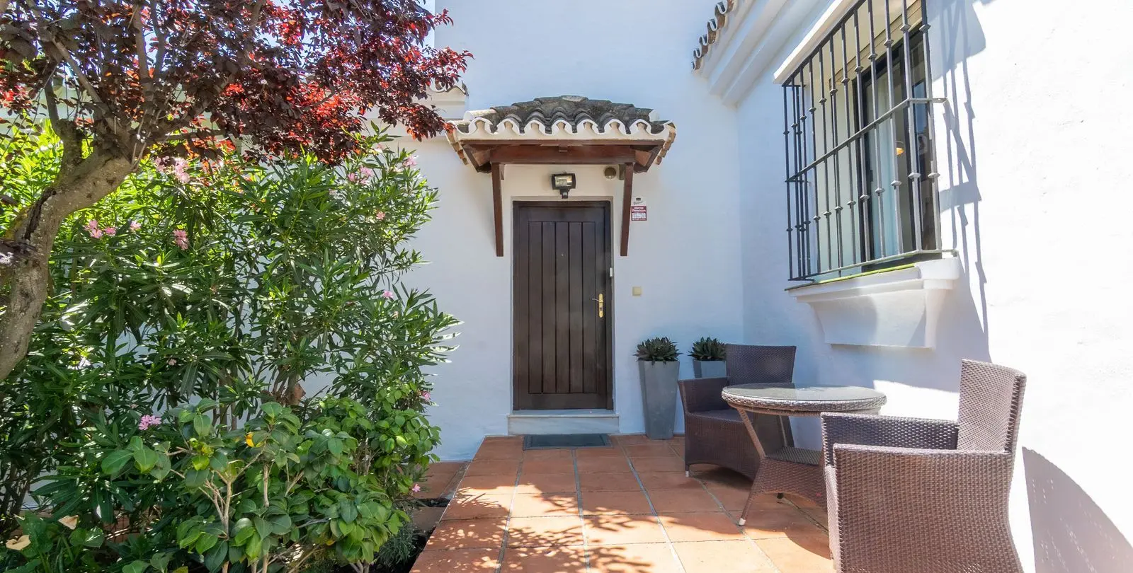 Продажа  отдельно стоящей виллы в Estepona 43