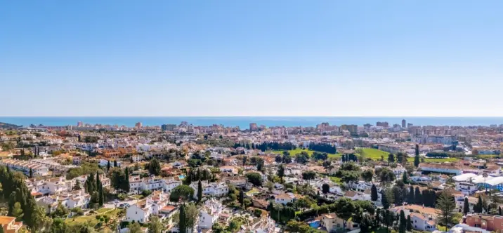 Продажа  отдельно стоящей виллы в Campo Mijas 0