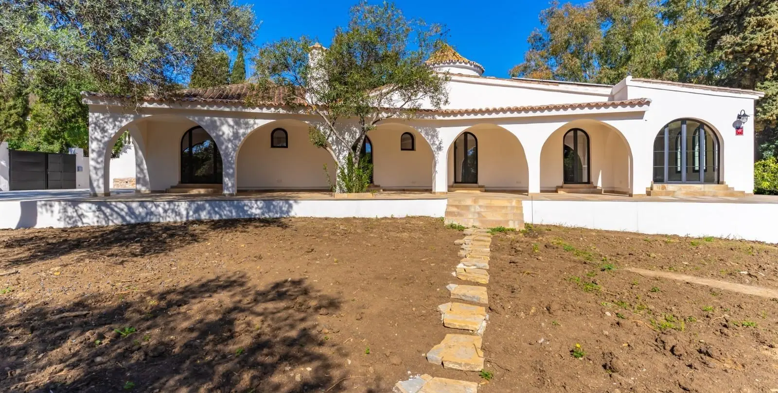 Продажа  отдельно стоящей виллы в Campo Mijas 9