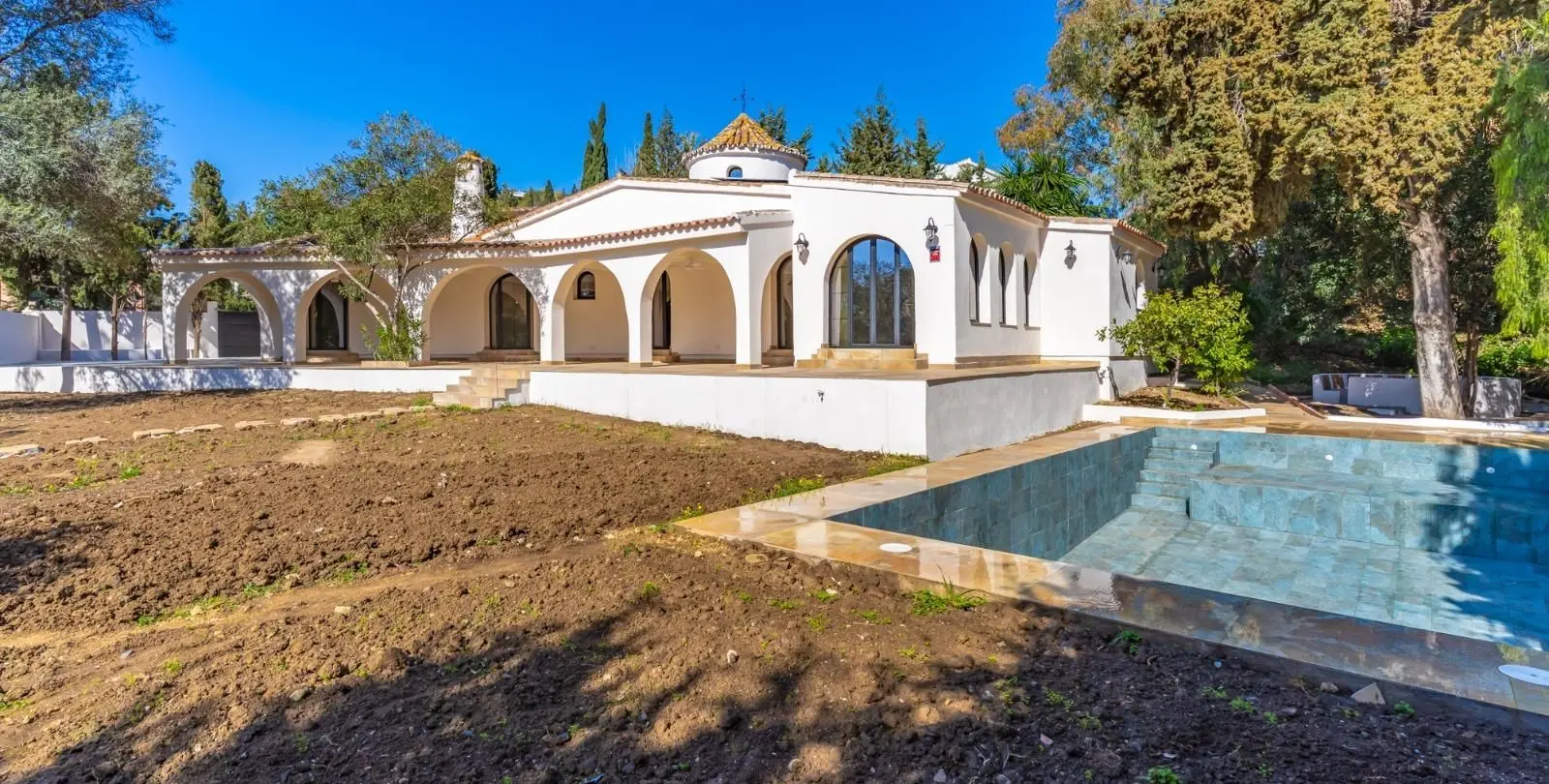 Продажа  отдельно стоящей виллы в Campo Mijas 10