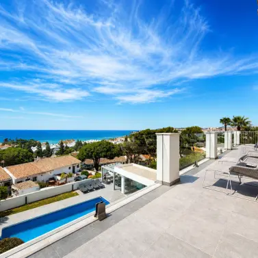 Продажа  отдельно стоящей виллы в La Cala de Mijas