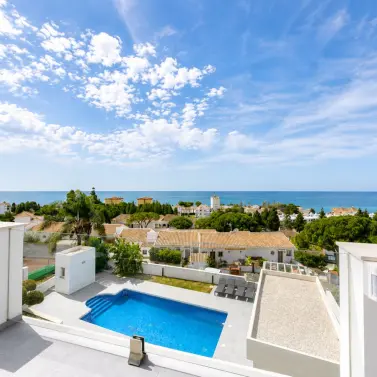 Продажа  отдельно стоящей виллы в La Cala de Mijas