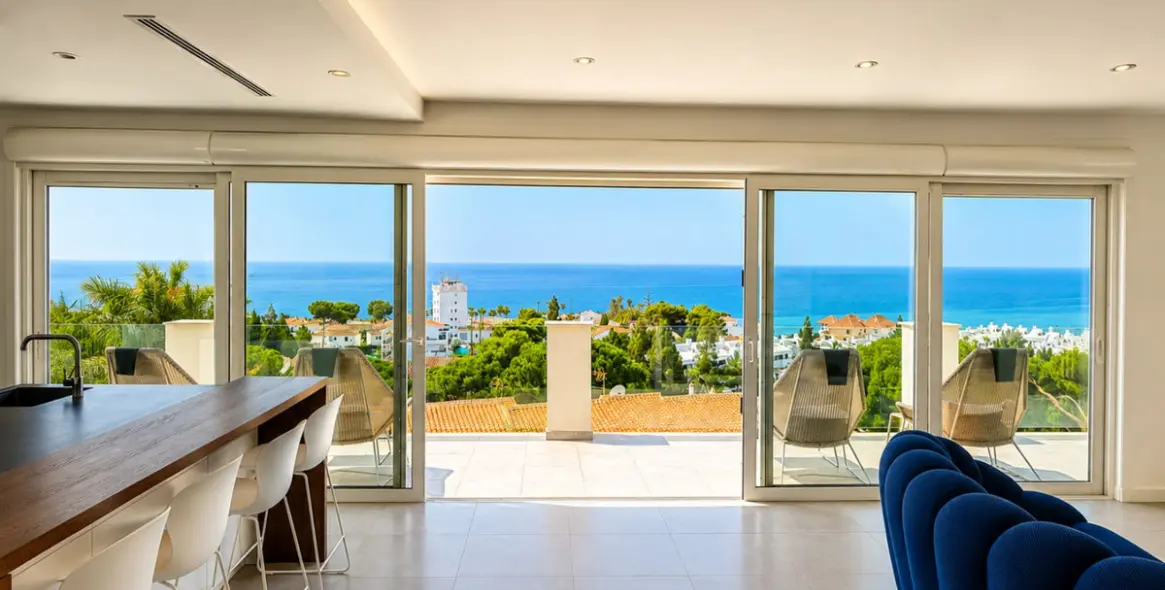 Продажа  отдельно стоящей виллы в La Cala de Mijas 7