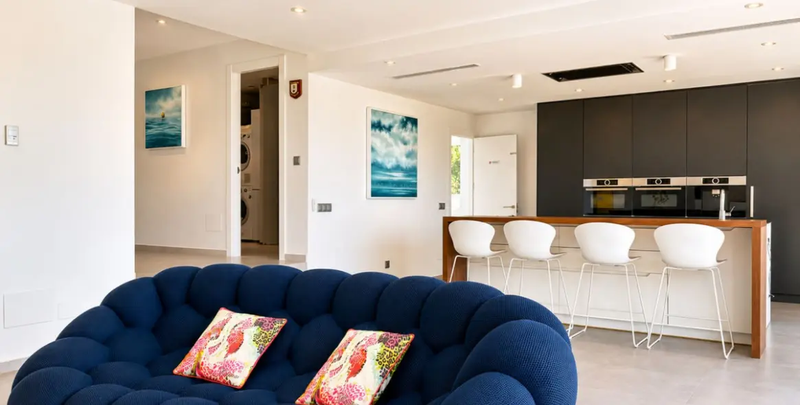 Продажа  отдельно стоящей виллы в La Cala de Mijas 8