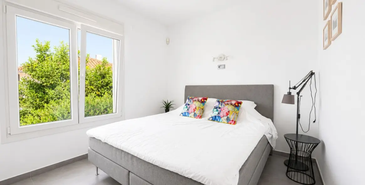 Продажа  отдельно стоящей виллы в La Cala de Mijas 15