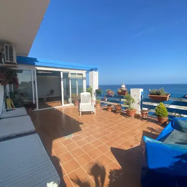 Long-term rent of penthouse in Estepona