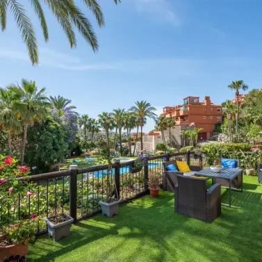 Venta de apartamento en planta baja en Reserva de Marbella