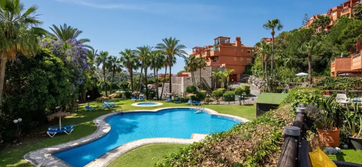 Venta de apartamento en planta baja en Reserva de Marbella 3