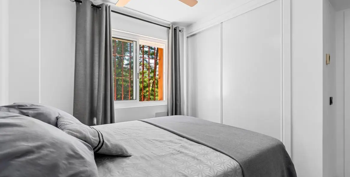 Venta de apartamento en planta baja en Reserva de Marbella 20