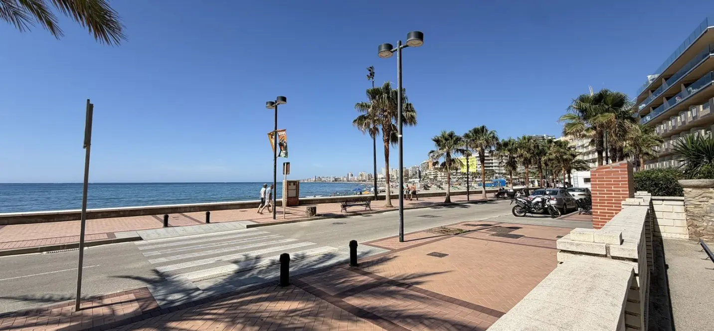 Sale of ground floor apartment in Fuengirola 0