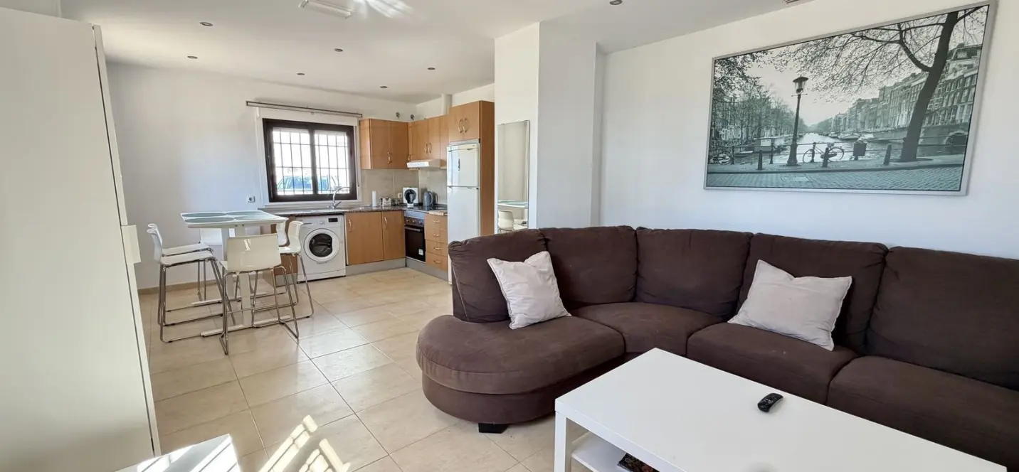 Sale of ground floor apartment in Fuengirola 1