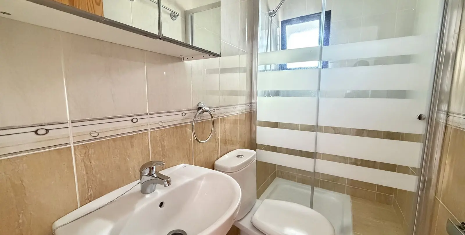Продажа апартаментов на первом этаже в Fuengirola 10