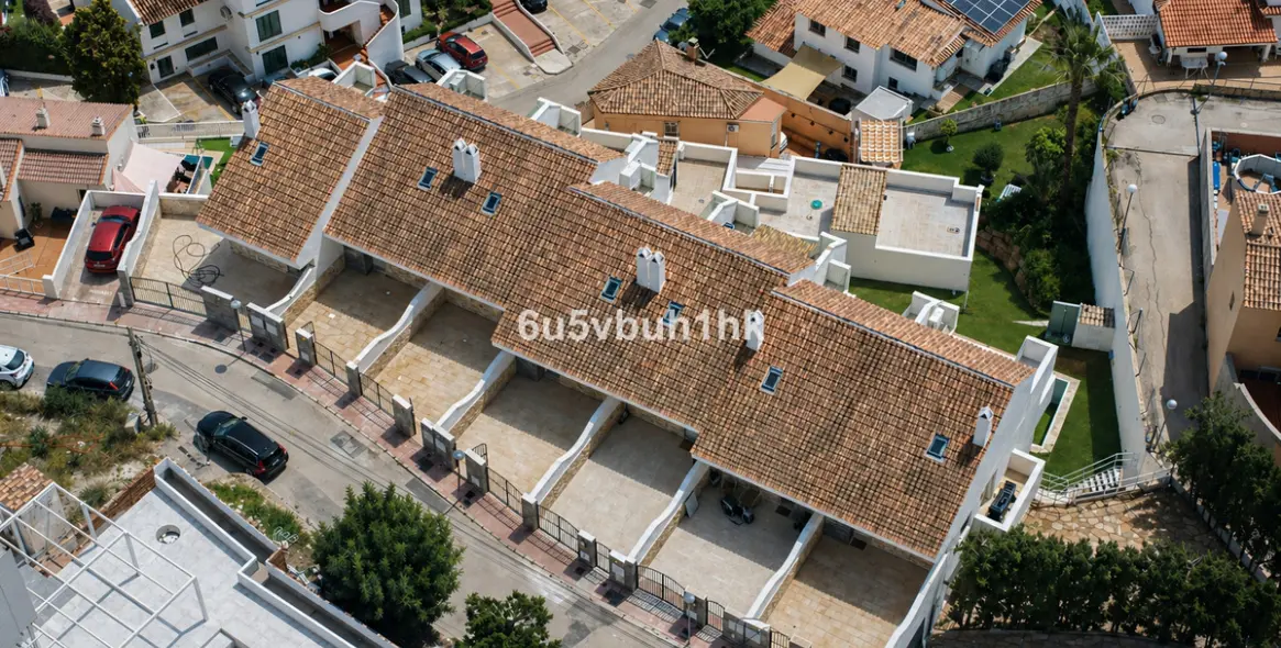 Venta de adosado en Torreblanca 33
