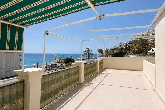 Image 1 thumb