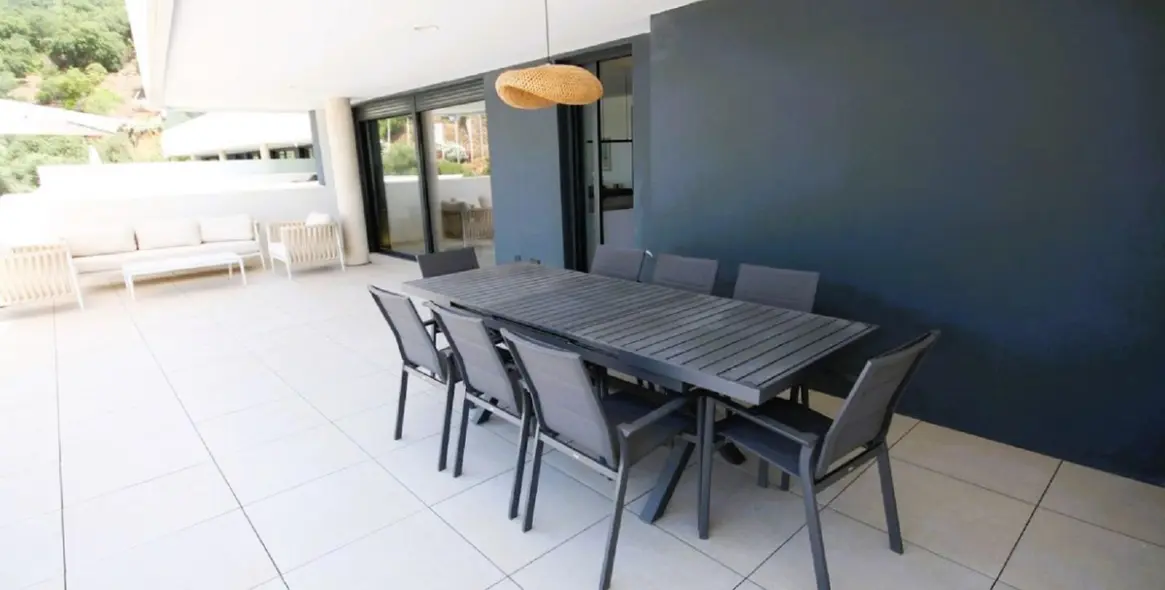 Alquiler a largo plazo de apartamento en planta media en Marbella 6