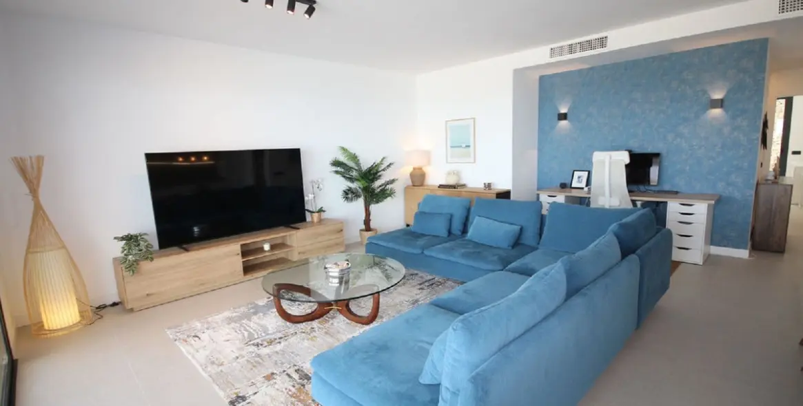 Alquiler a largo plazo de apartamento en planta media en Marbella 11