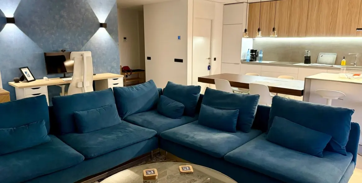 Alquiler a largo plazo de apartamento en planta media en Marbella 12