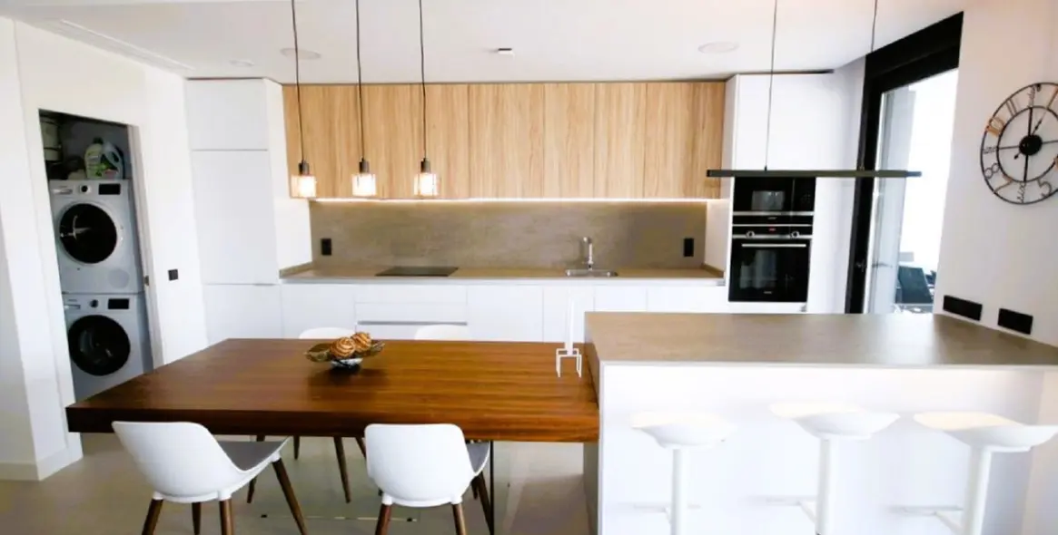Alquiler a largo plazo de apartamento en planta media en Marbella 16