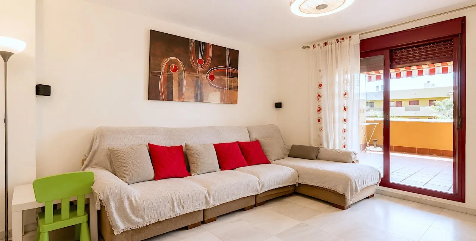 Sale of middle floor apartment in La Cala de Mijas 3
