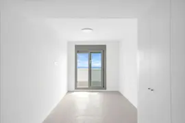 Image 8 thumb