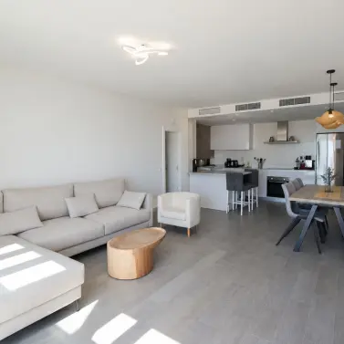 Sale of middle floor apartment in Benalmadena