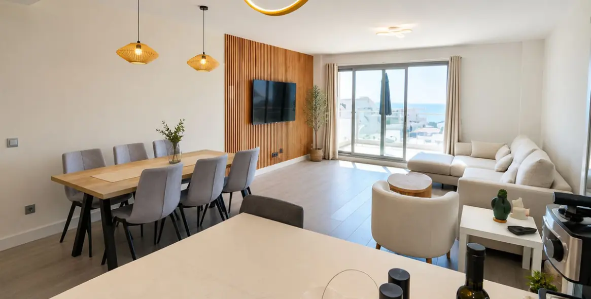 Sale of middle floor apartment in Benalmadena 3