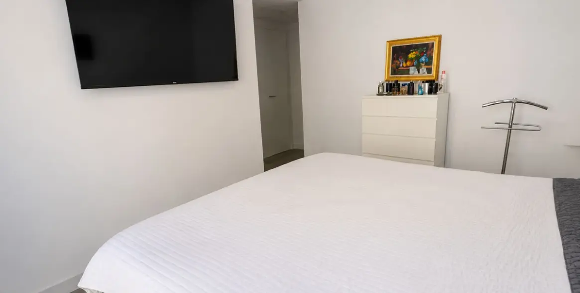 Sale of middle floor apartment in Benalmadena 10
