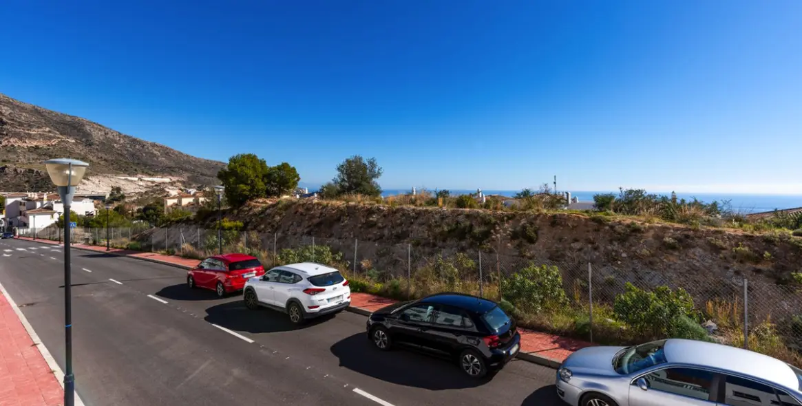Sale of middle floor apartment in Benalmadena 16