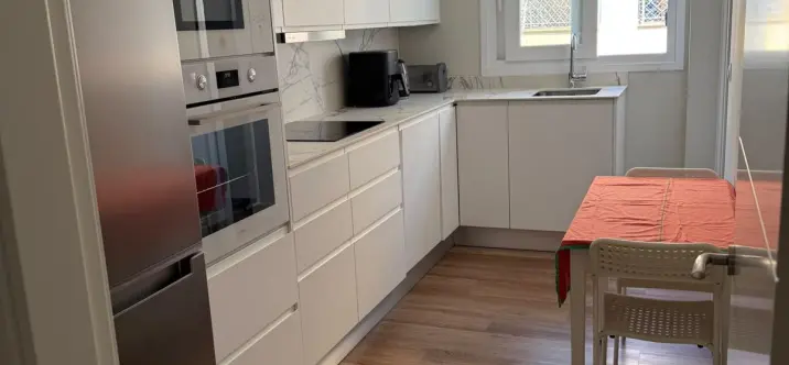 Sale of middle floor apartment in Benalmadena 2