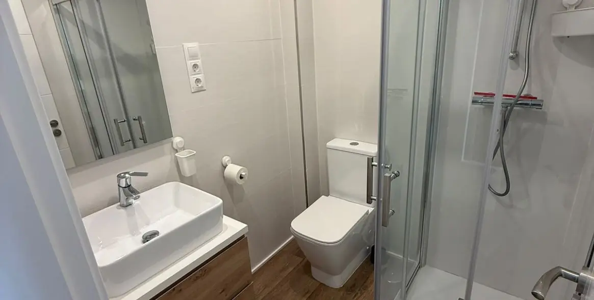 Продажа апартаментов на среднем этаже в Benalmadena 11