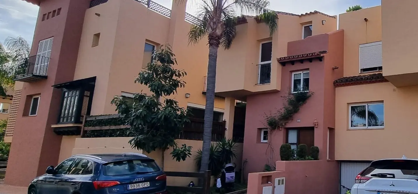 Sale of townhouse in Nueva Andalucía 4
