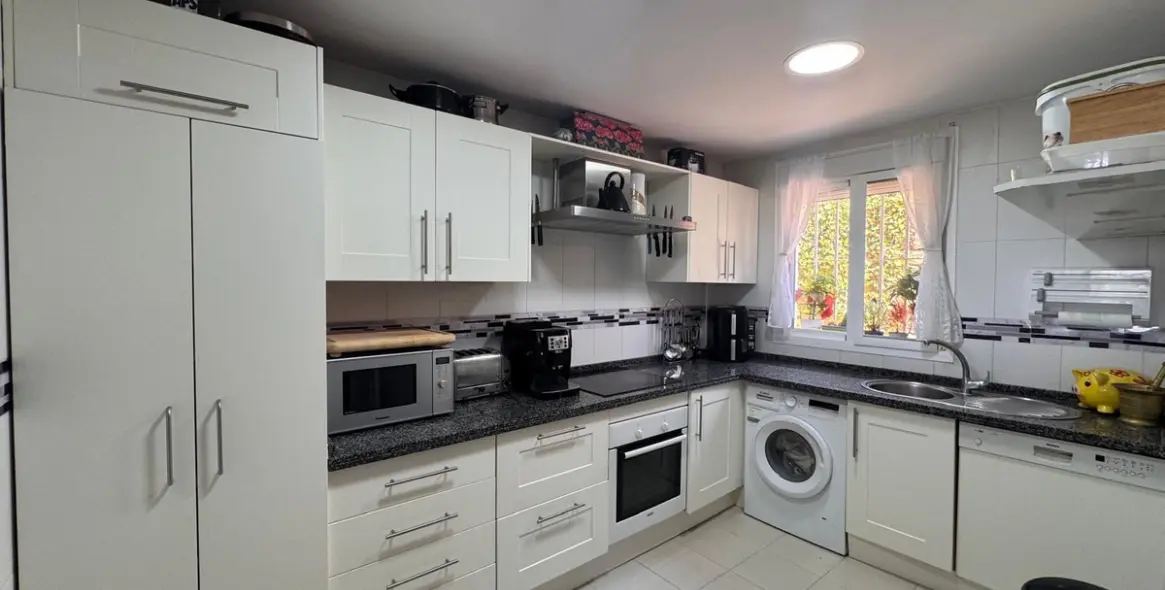 Продажа таунхауса в Estepona 8