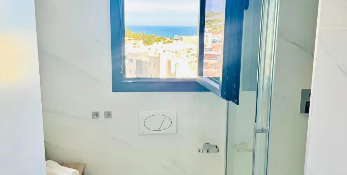 Sale of ground floor apartment in Fuengirola 20